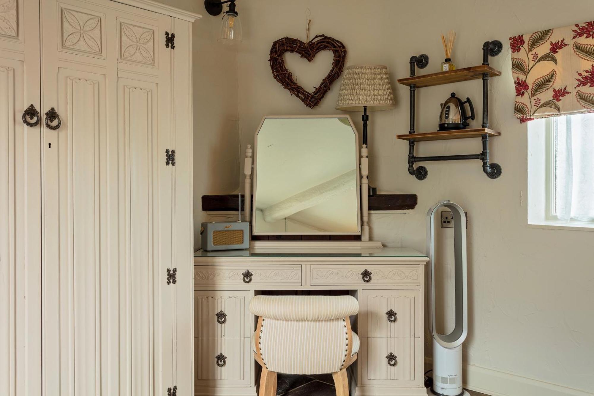 Holly Lodge Boutique B&B Thursford Bagian luar foto
